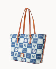 MLB Yankees Zip Tote