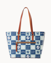 MLB Yankees Zip Tote