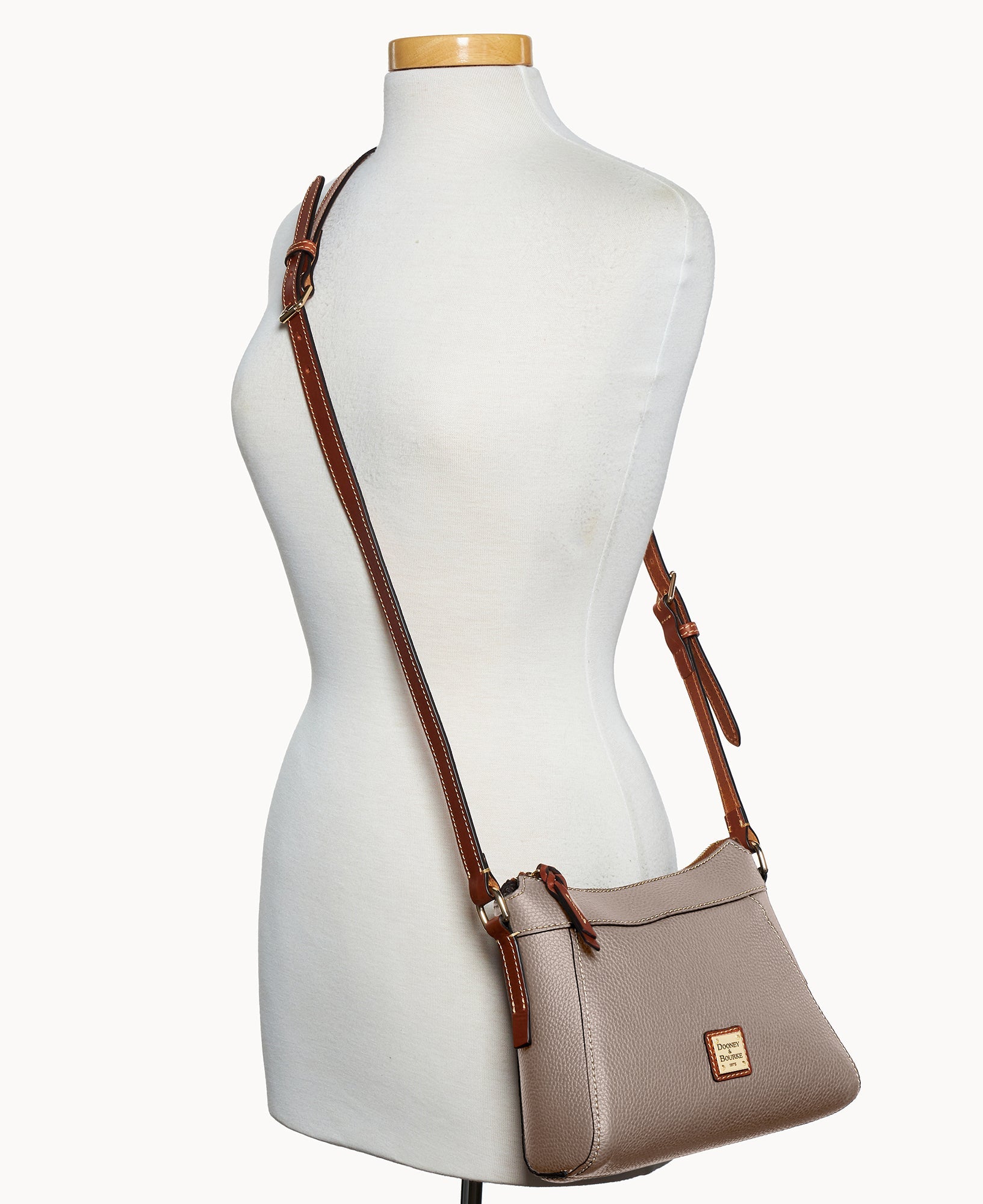 Pebble Grain Small Cassidy Crossbody