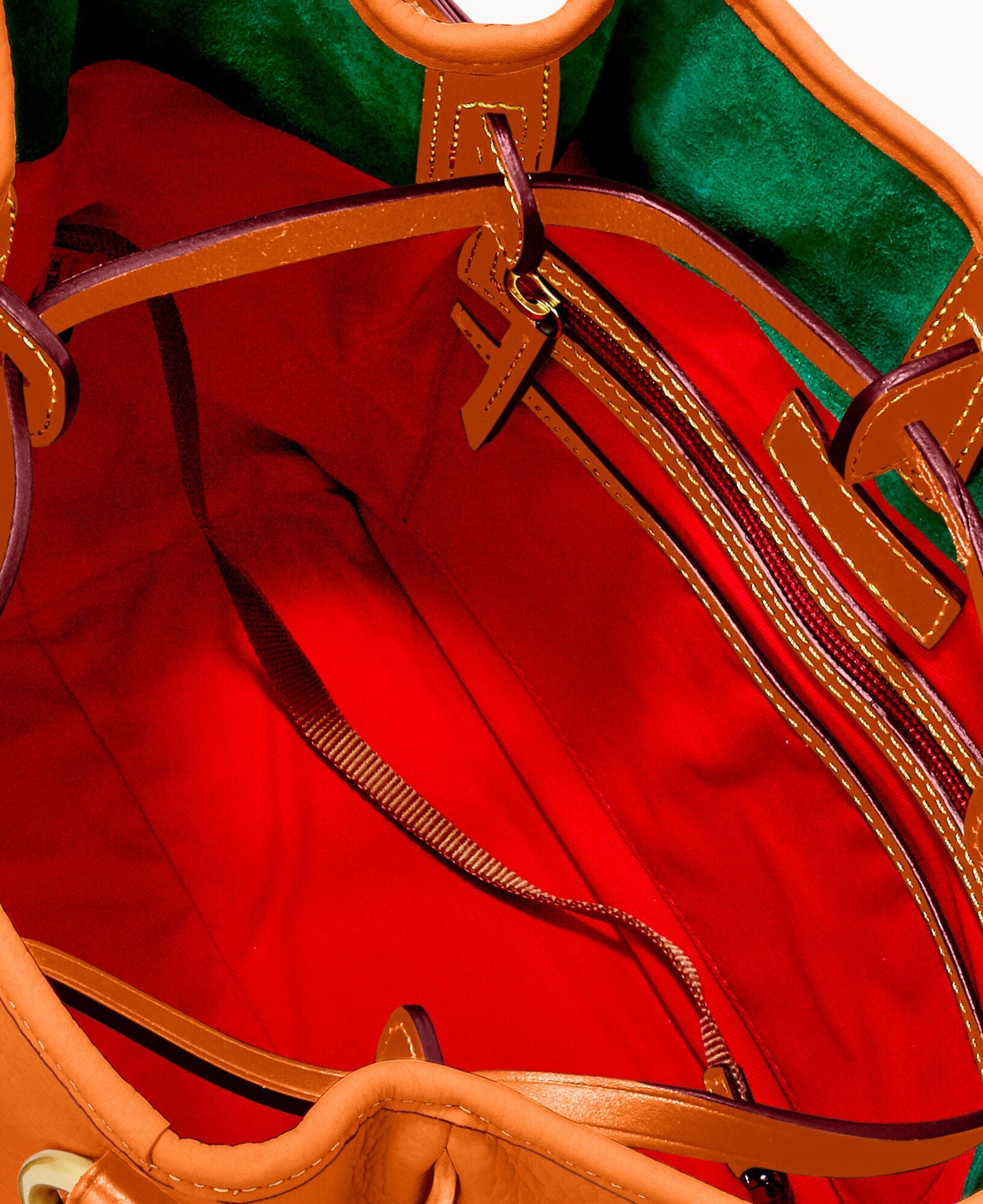 Florentine Buckley Bag