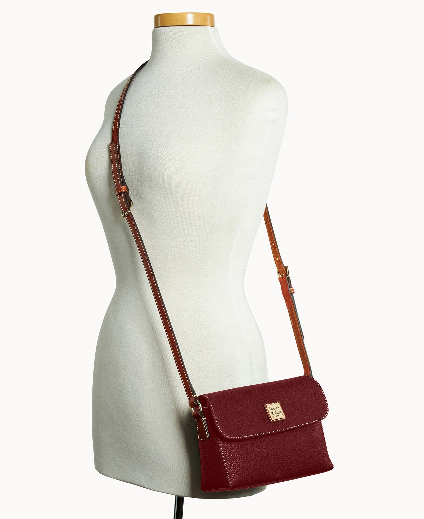 Pebble Grain Rena Crossbody