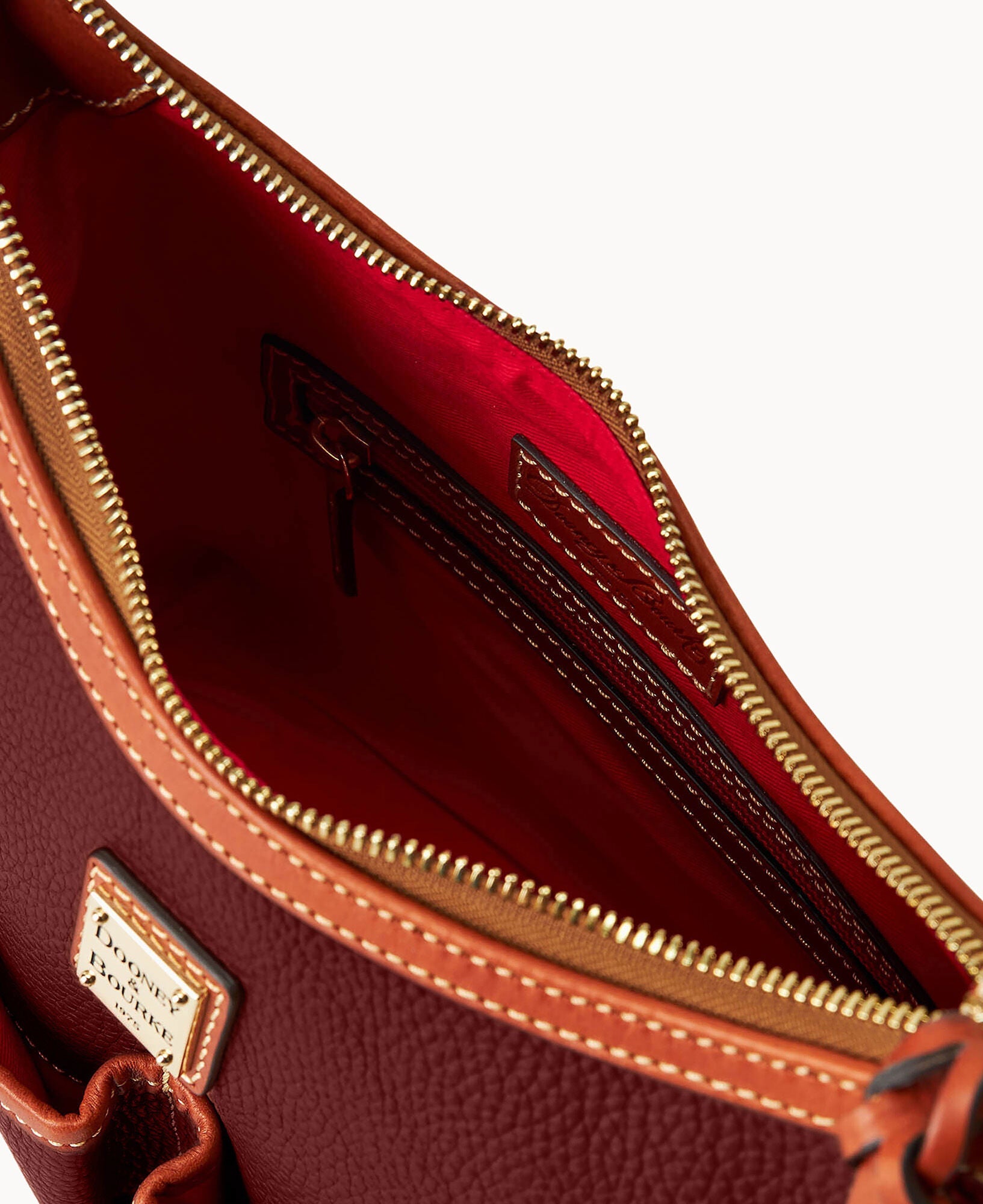 Pebble Grain Small Lucy