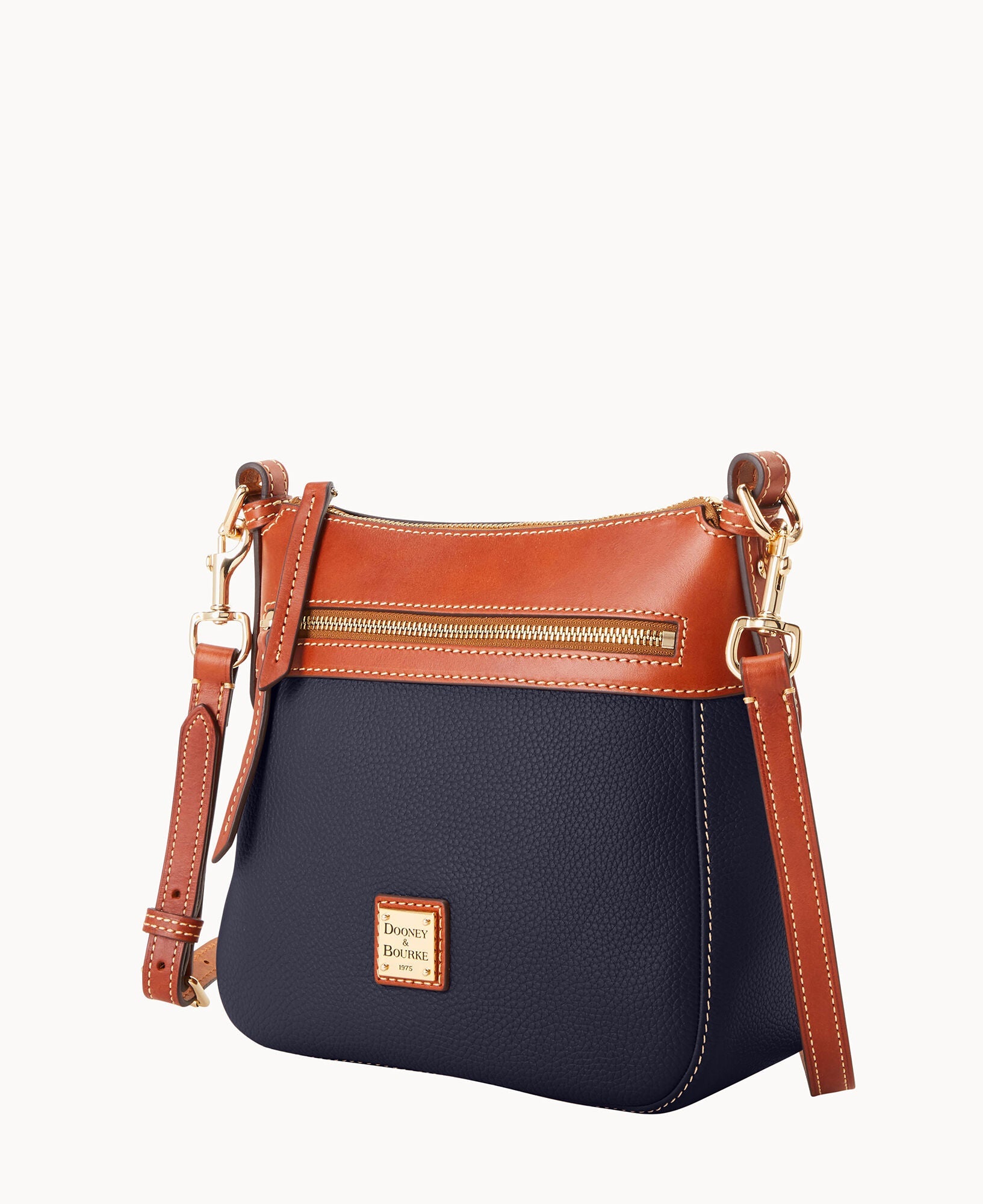 Pebble Grain Crossbody 25