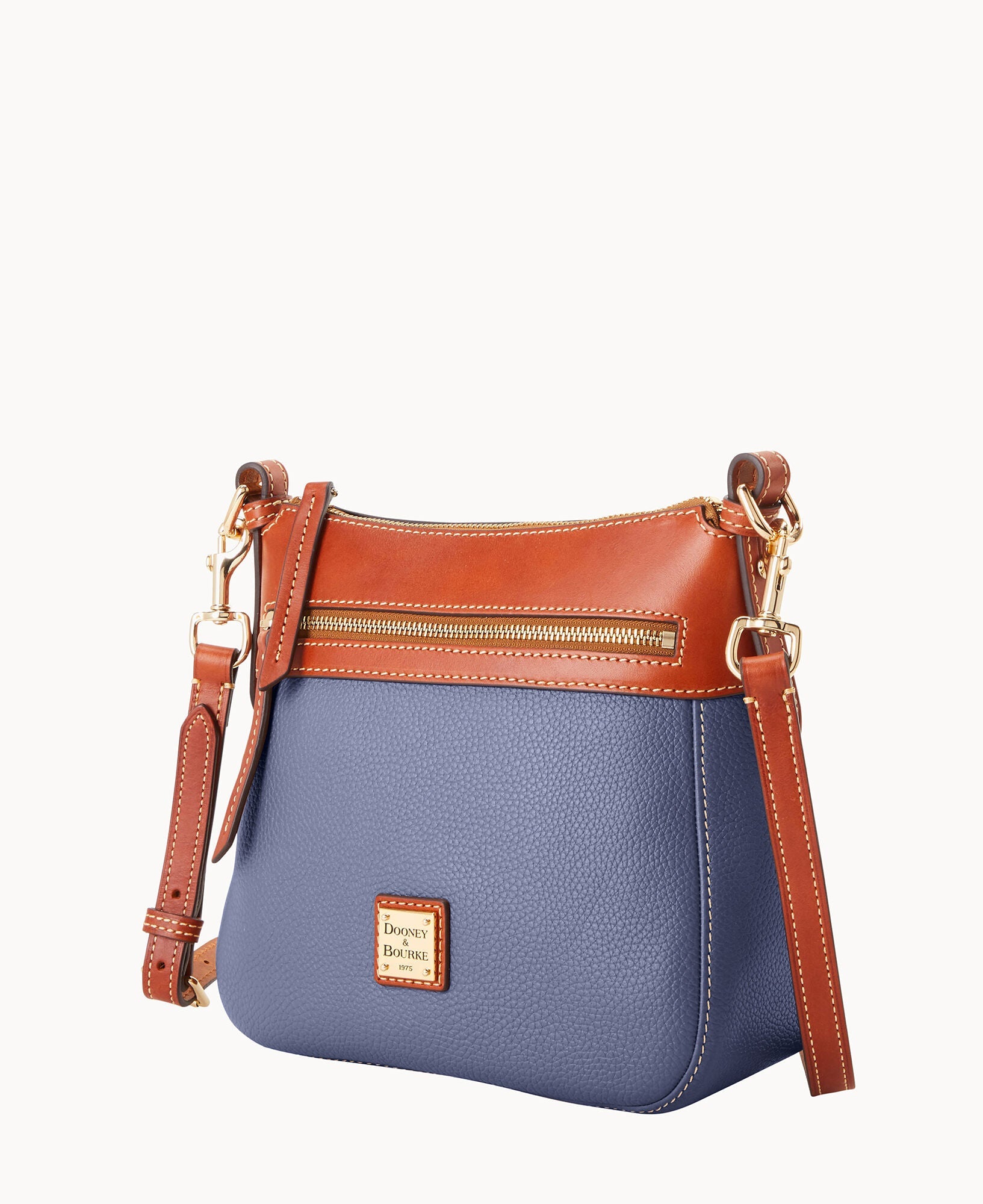 Pebble Grain Crossbody 25