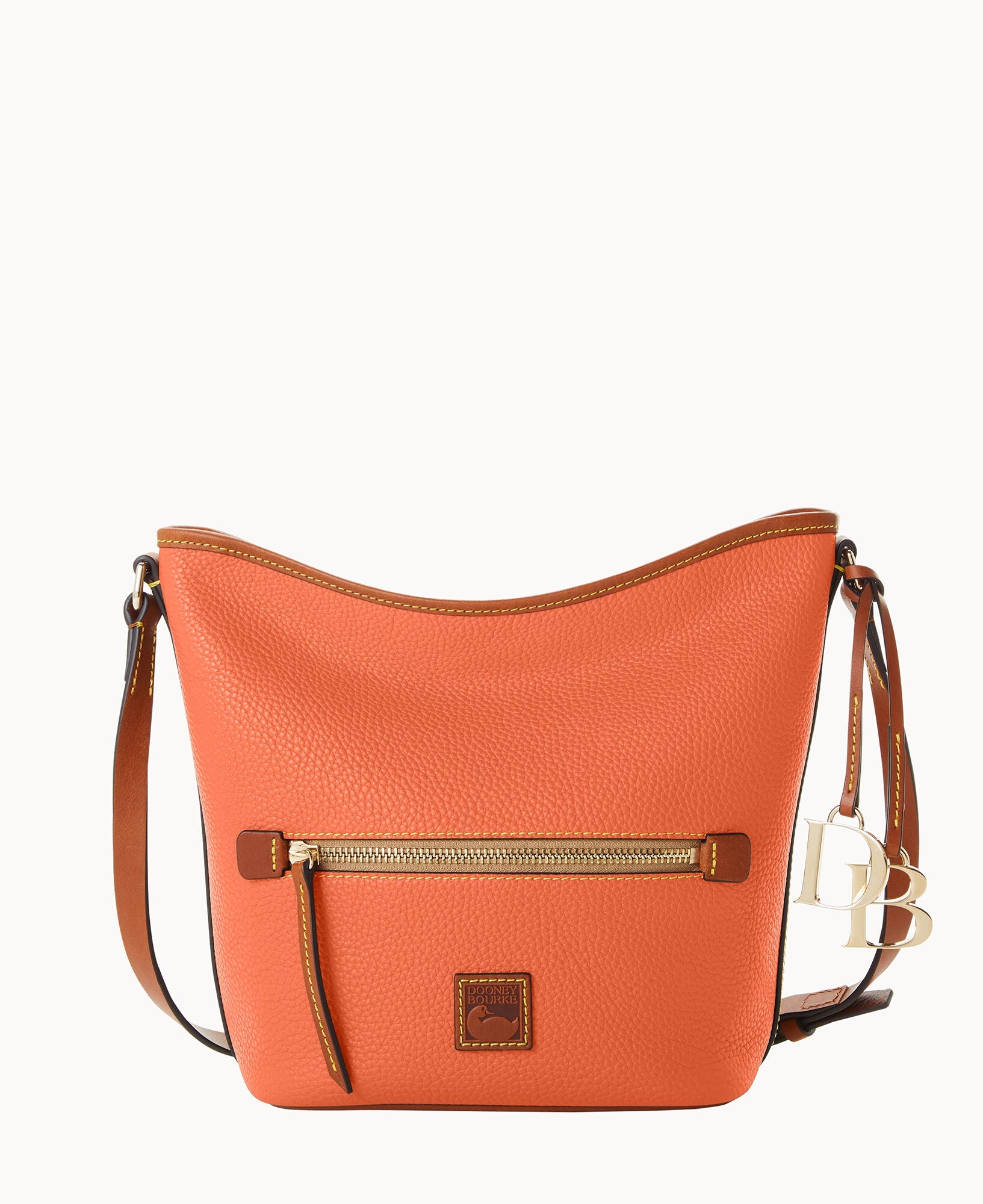 Pebble Grain Zip Sac