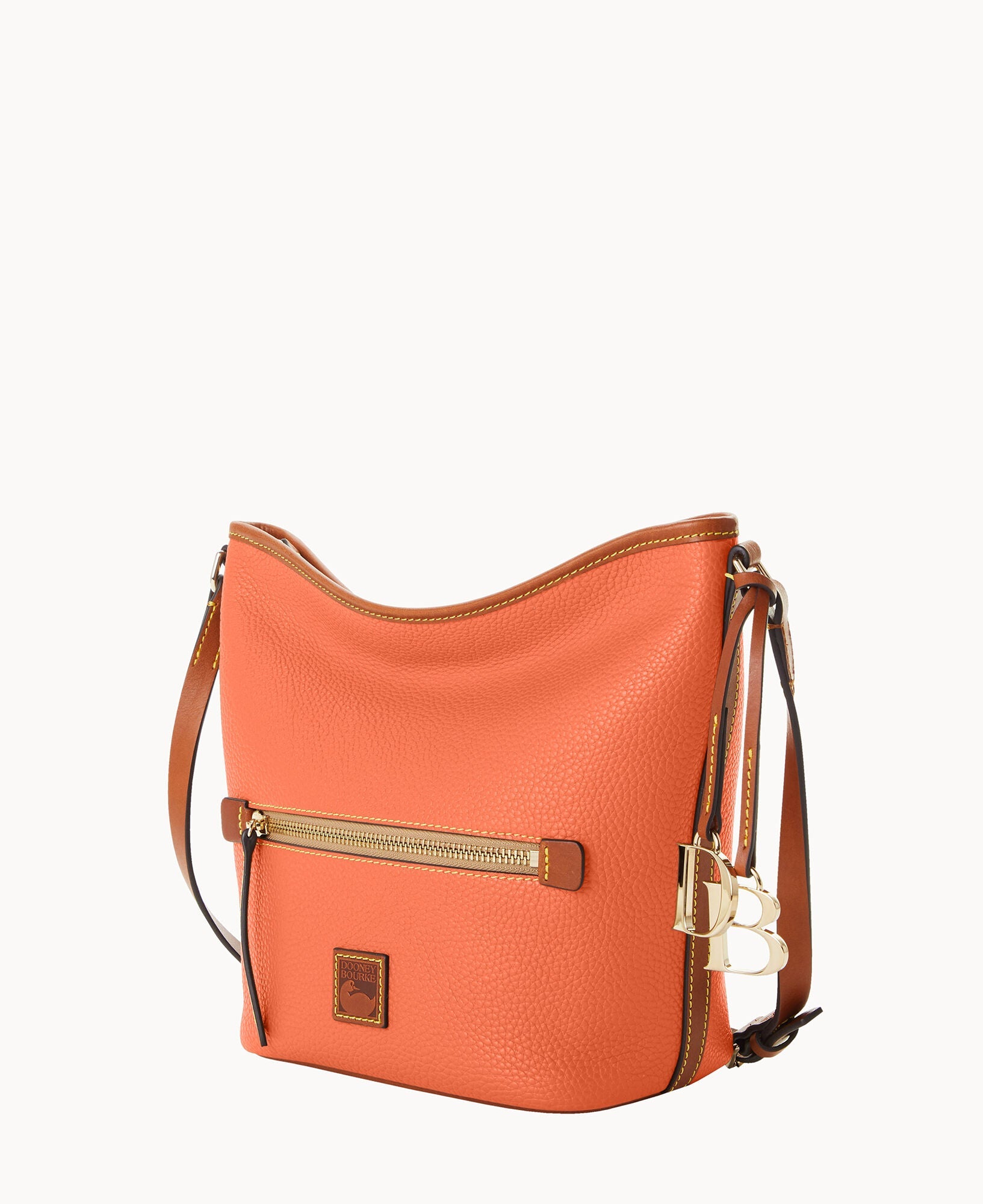 Pebble Grain Zip Sac