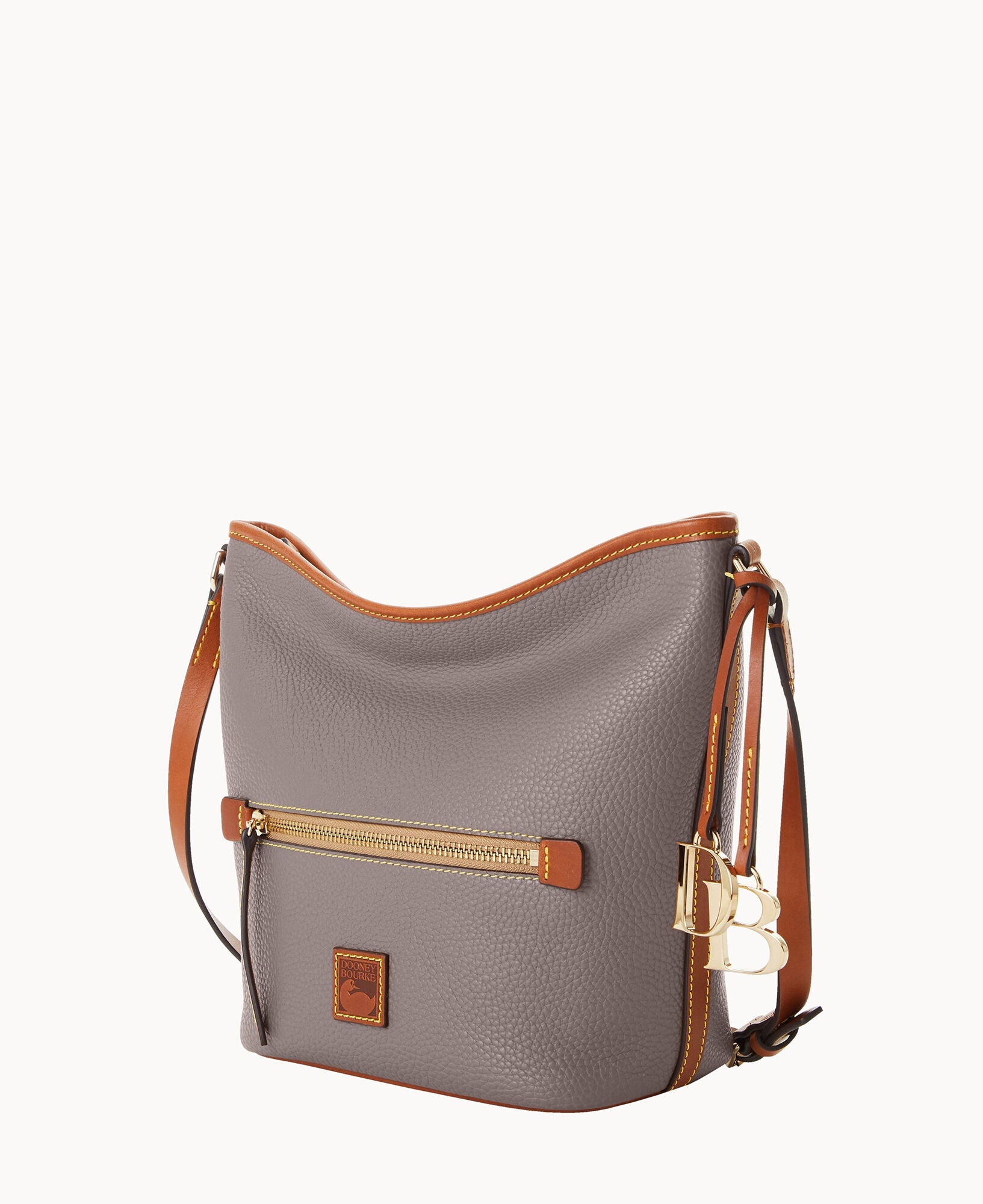 Pebble Grain Zip Sac