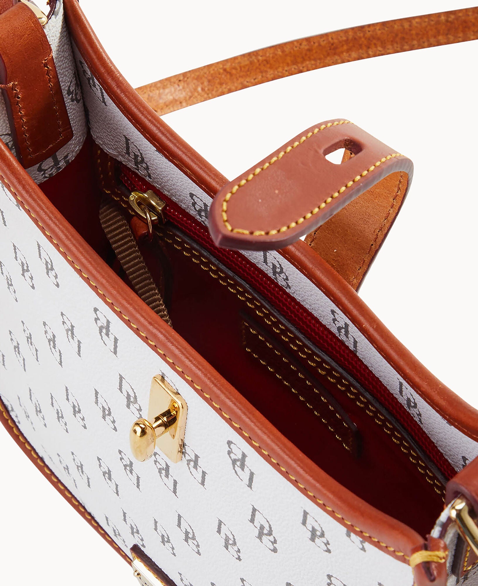 Gretta Small Messenger