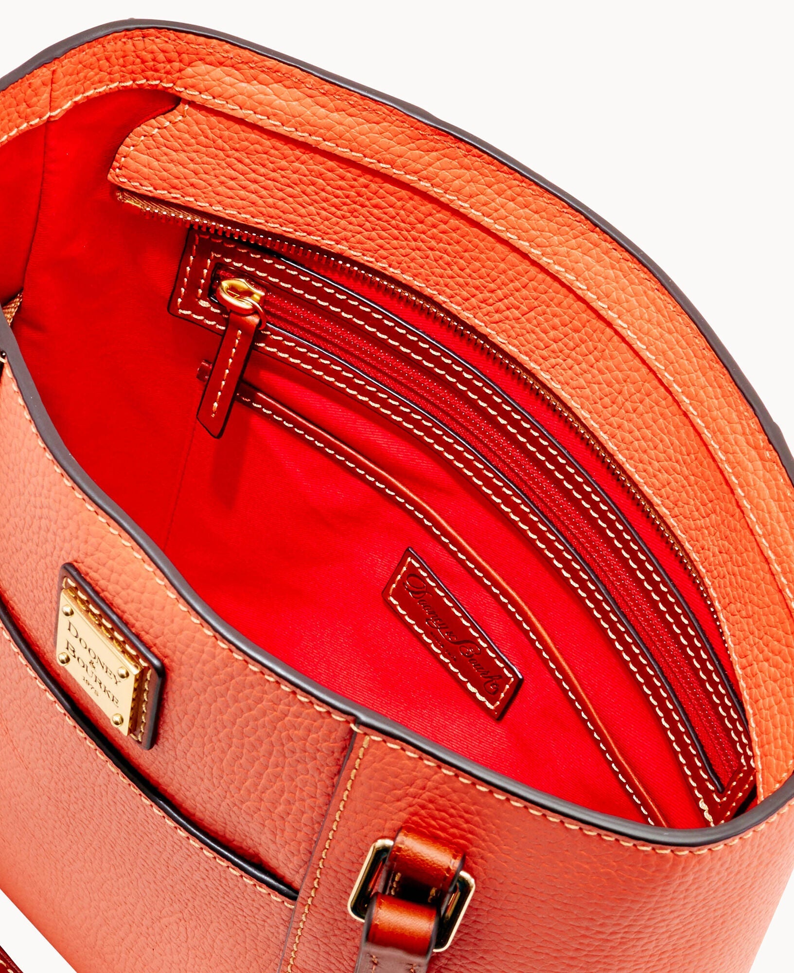 Pebble Grain Small Lexington