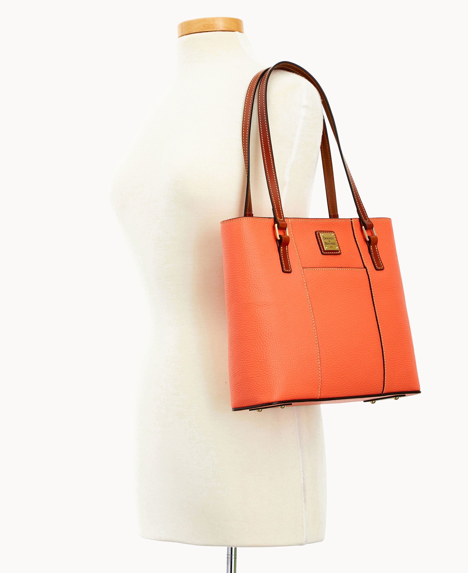 Pebble Grain Small Lexington