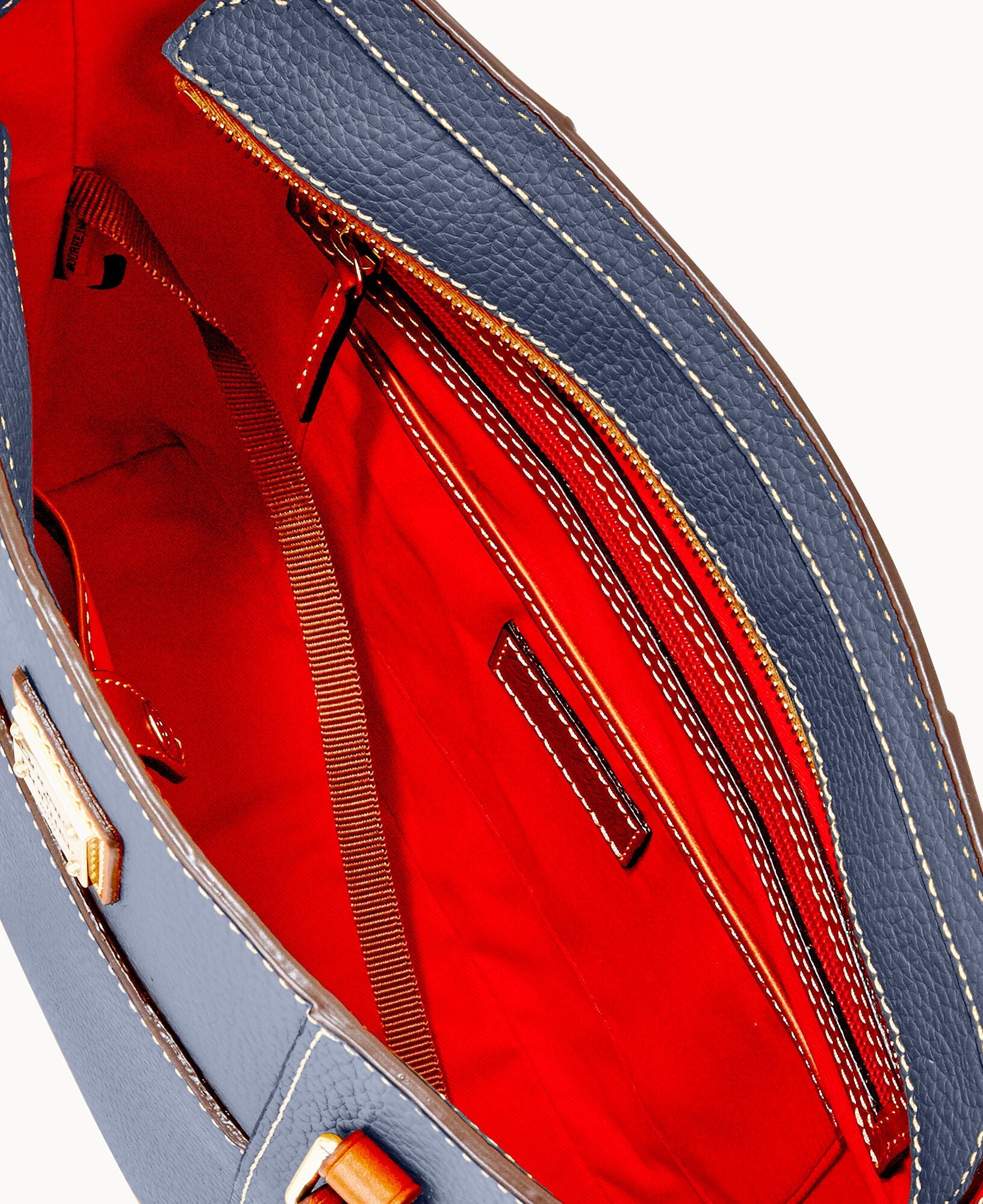 Pebble Grain Small Lexington