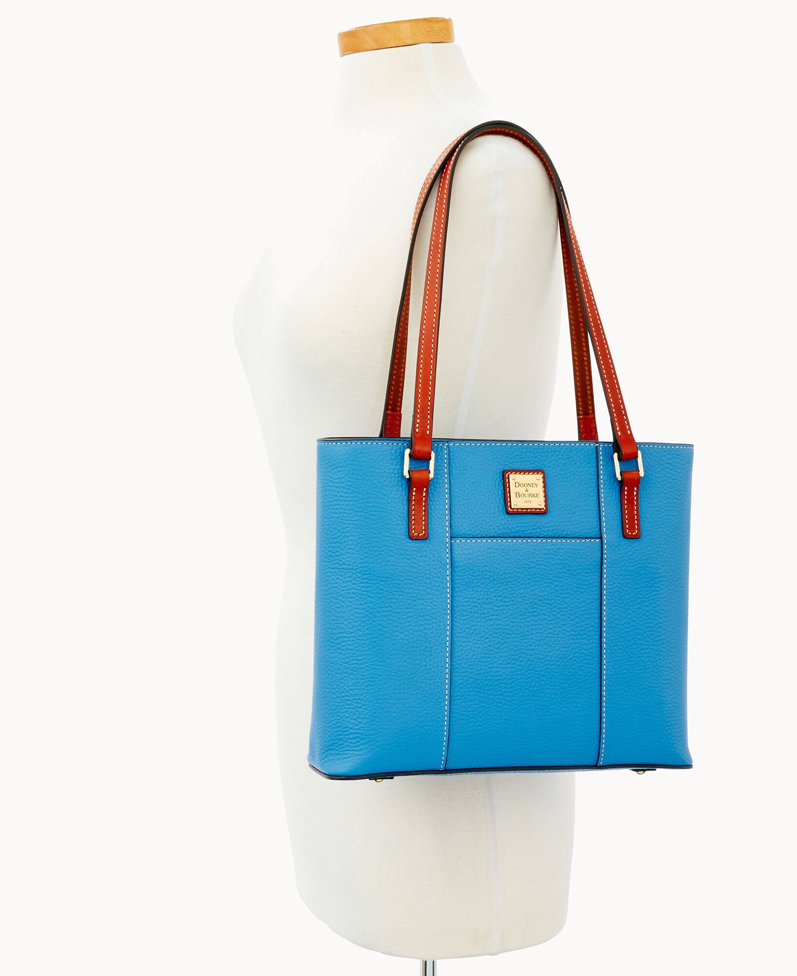 Pebble Grain Small Lexington