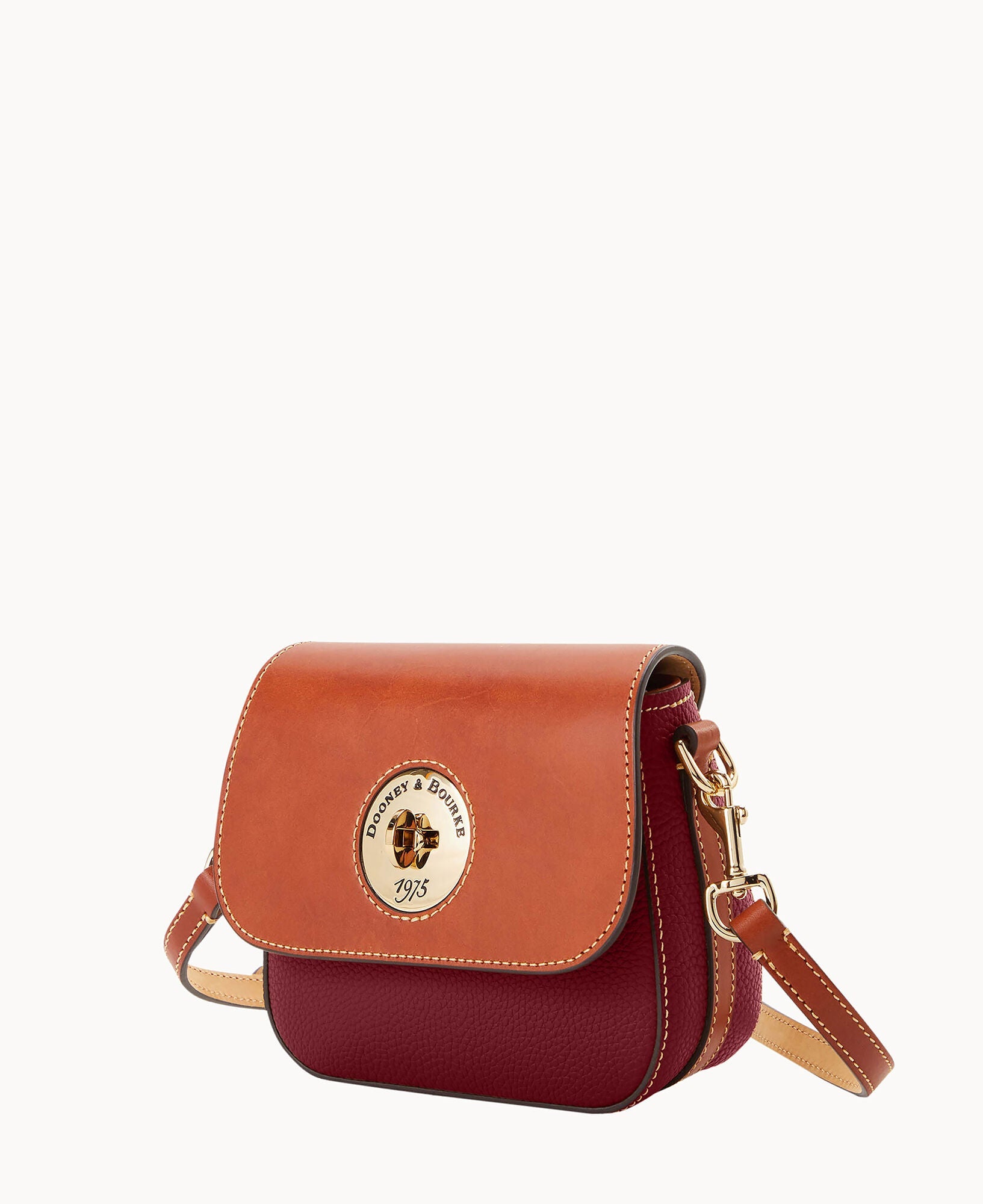 Pebble Turnlock Flap Saddle