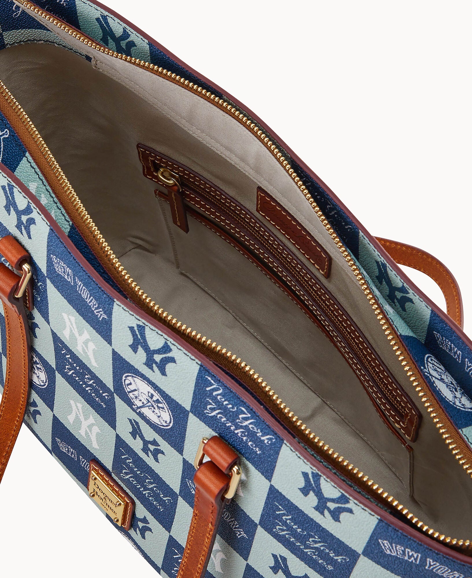 MLB Yankees Zip Tote