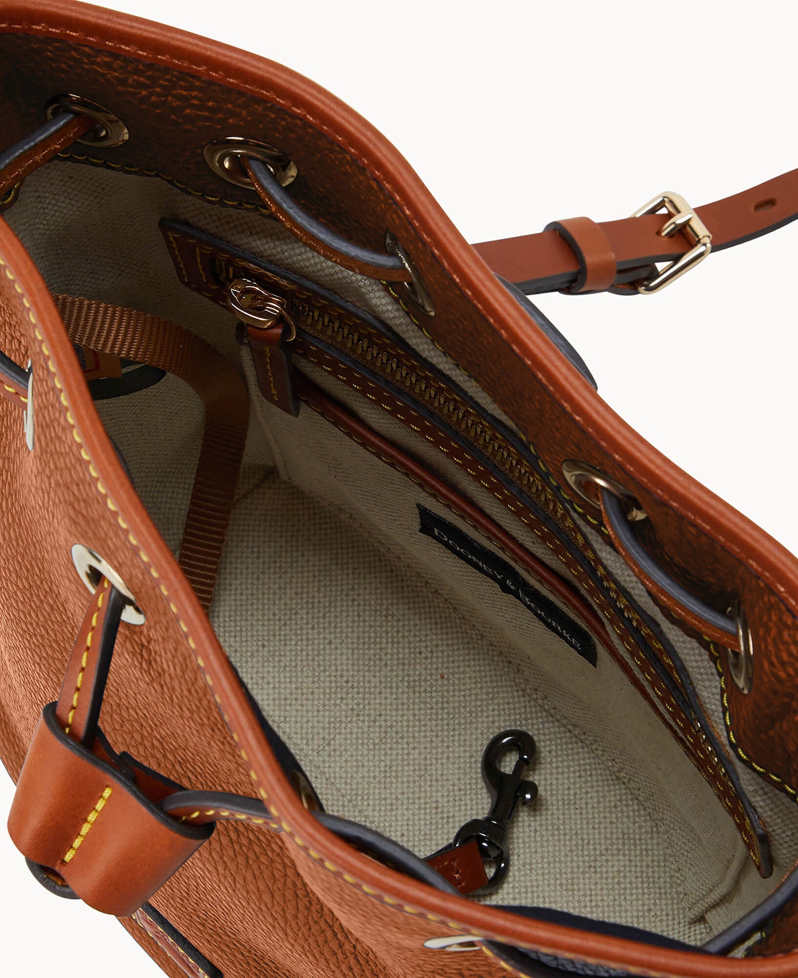 Pebble Grain Small Drawstring