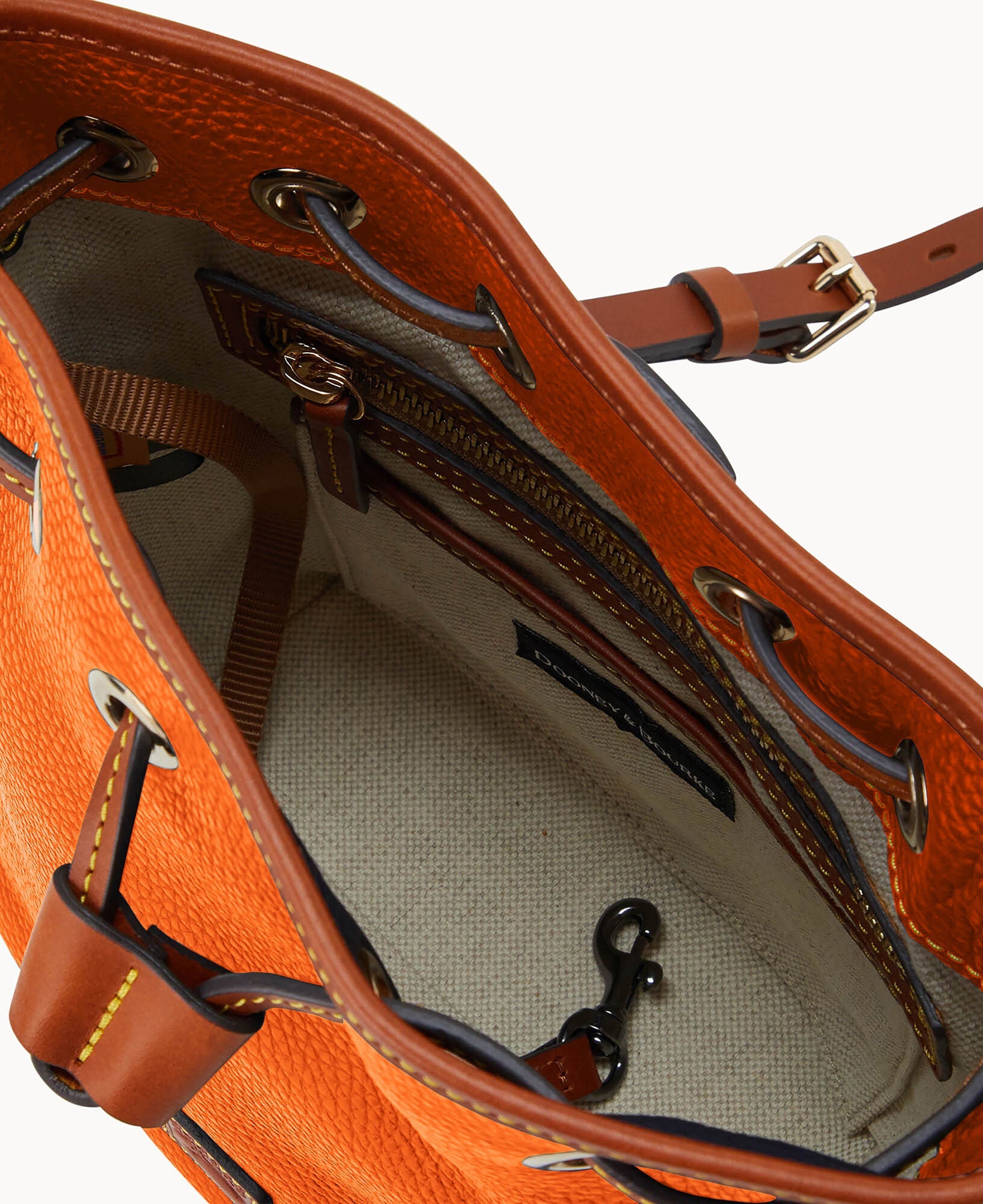 Pebble Grain Small Drawstring