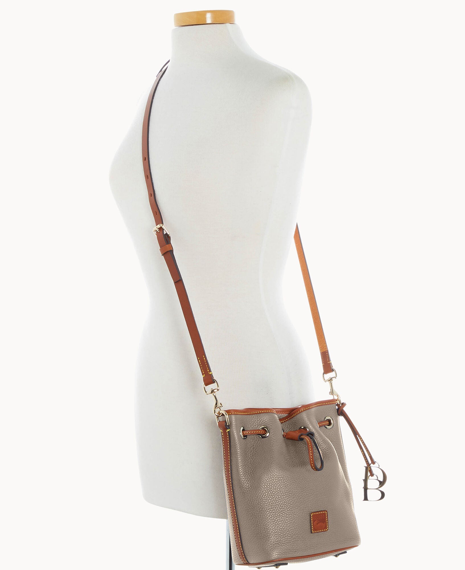 Pebble Grain Small Drawstring