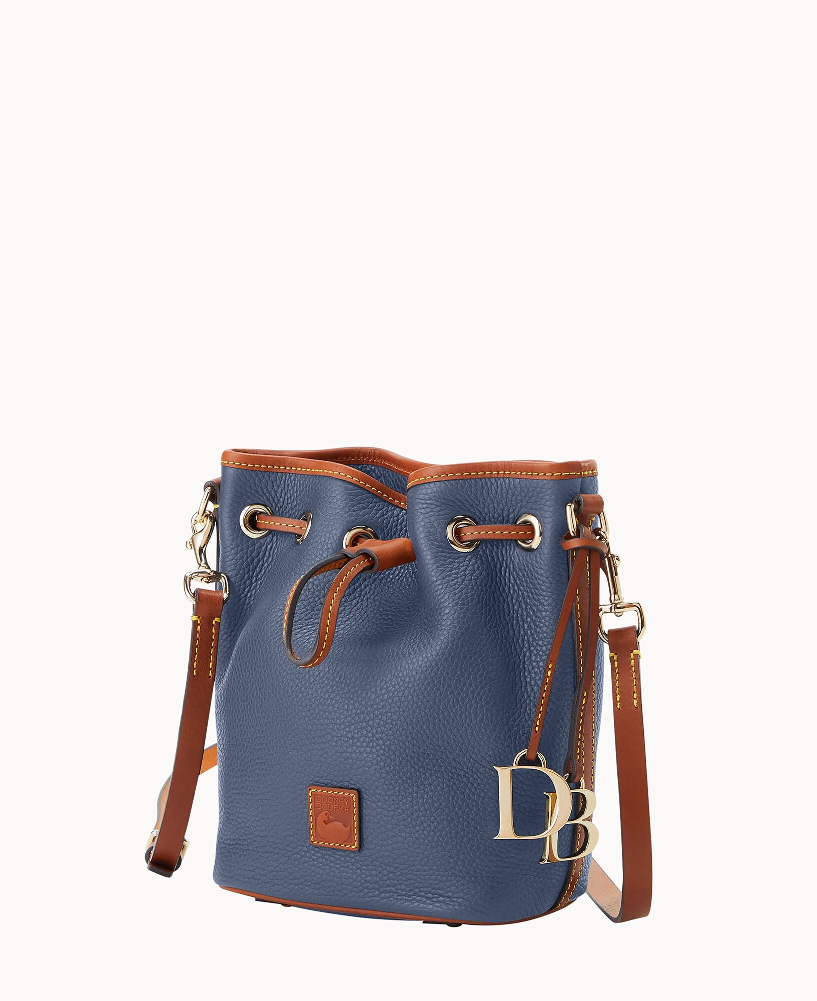 Pebble Grain Small Drawstring