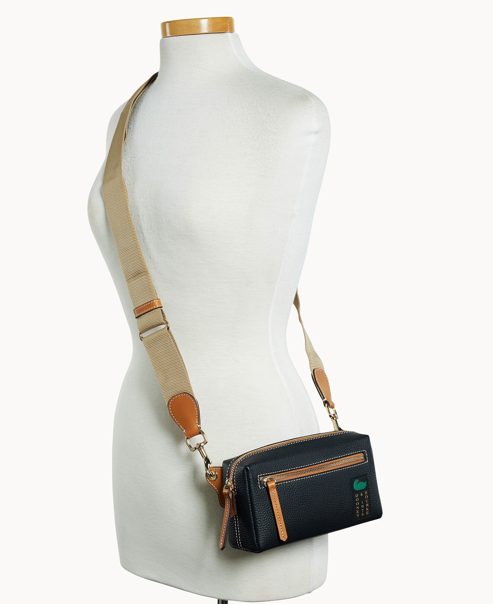 Pebble Grain Camera Crossbody 20