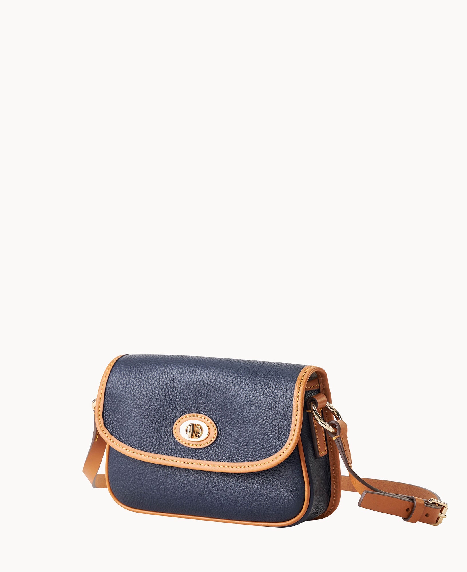 Pebble Grain Turnlock Crossbody 22