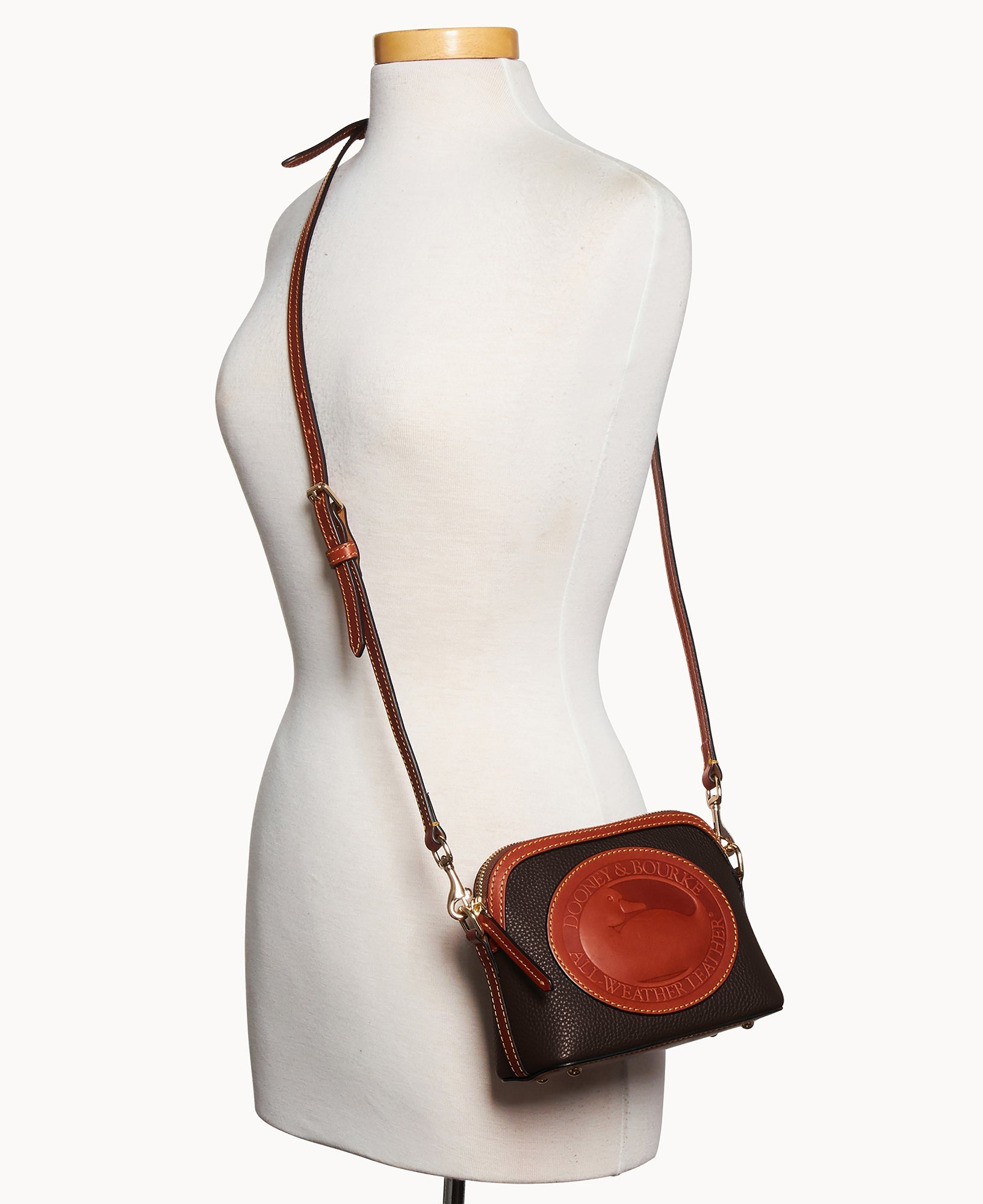 Heritage Domed Crossbody 18