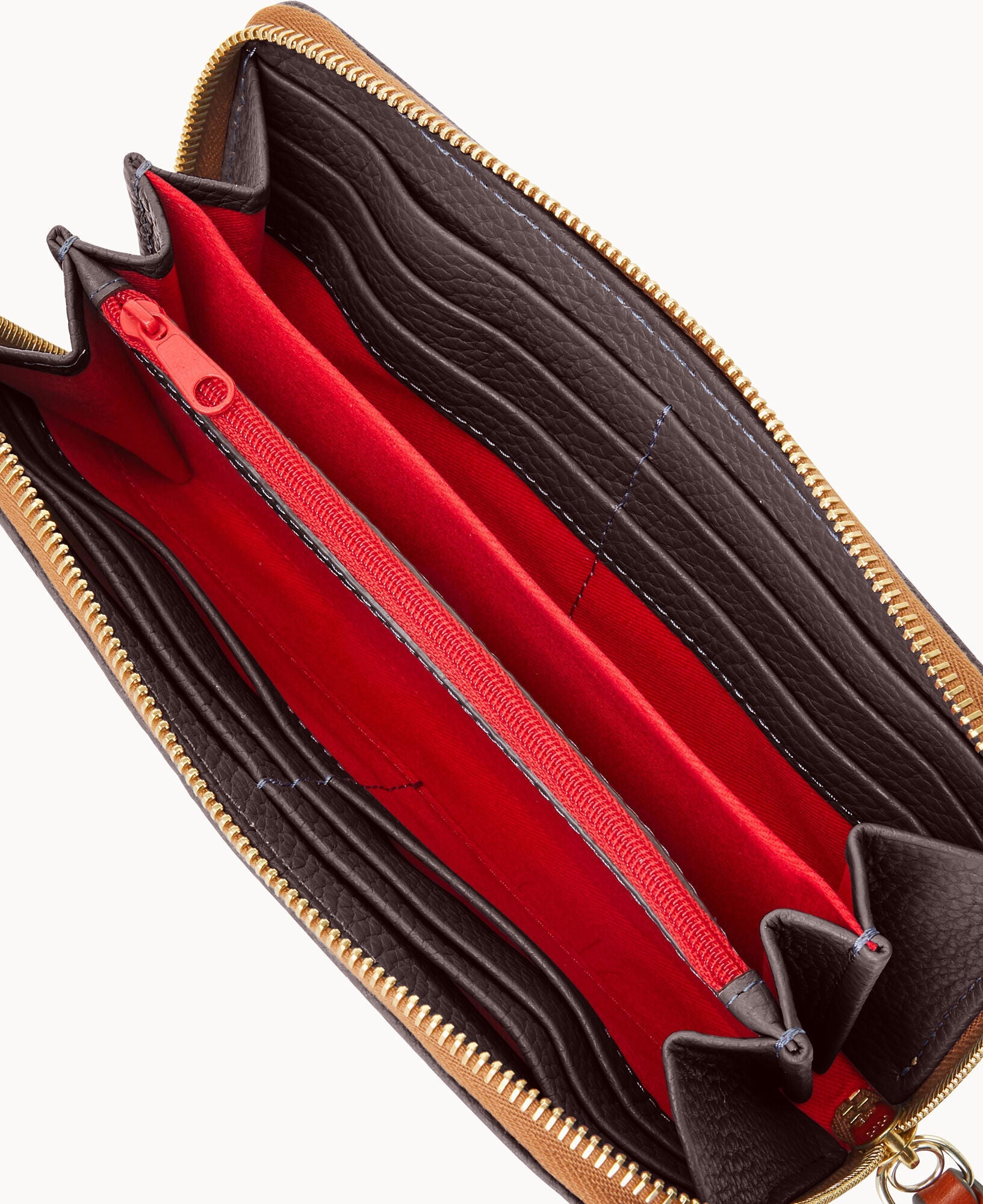 Pebble Grain Large Zip Around Wristlet