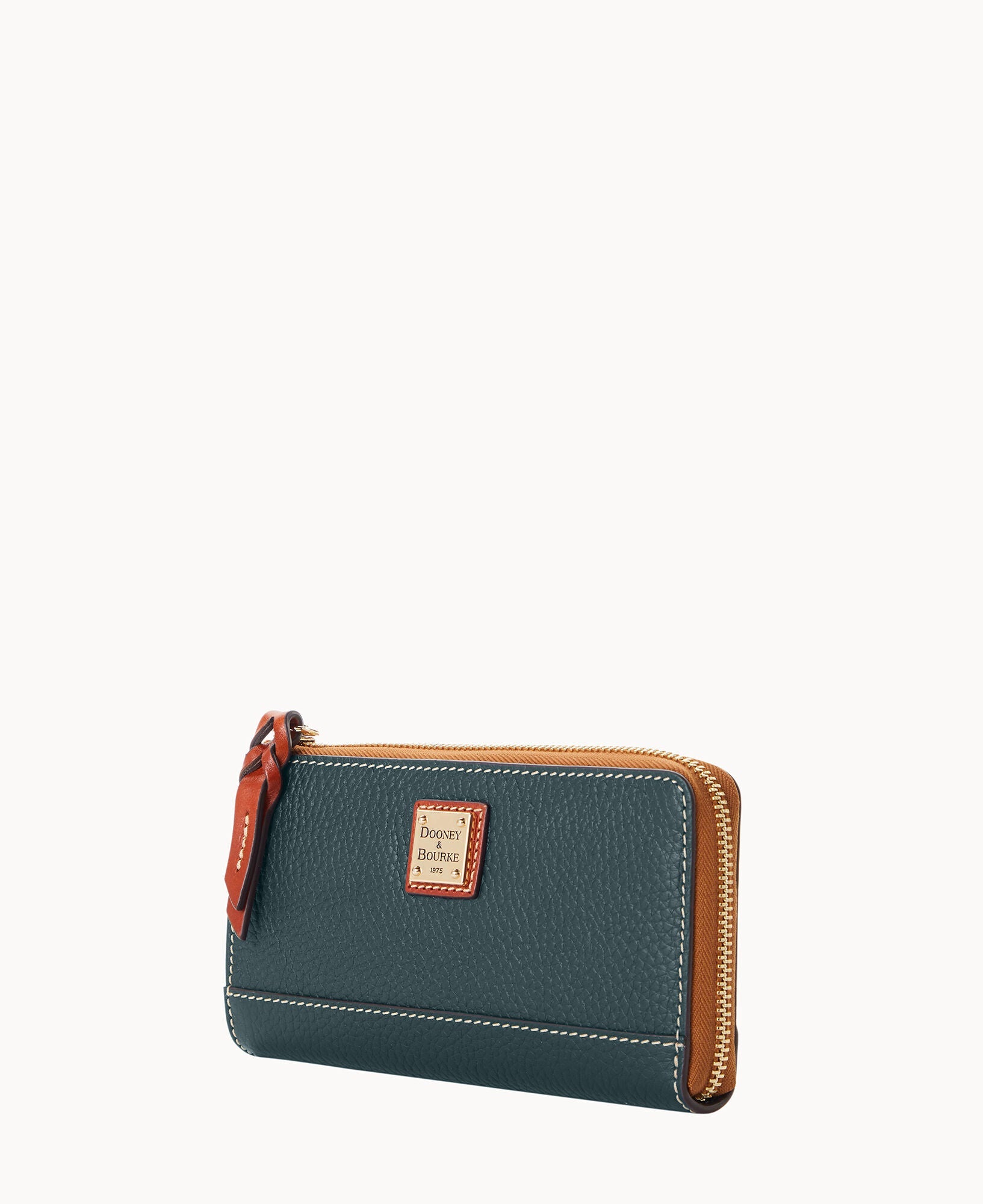 Pebble Grain Folded Zip Wristlet