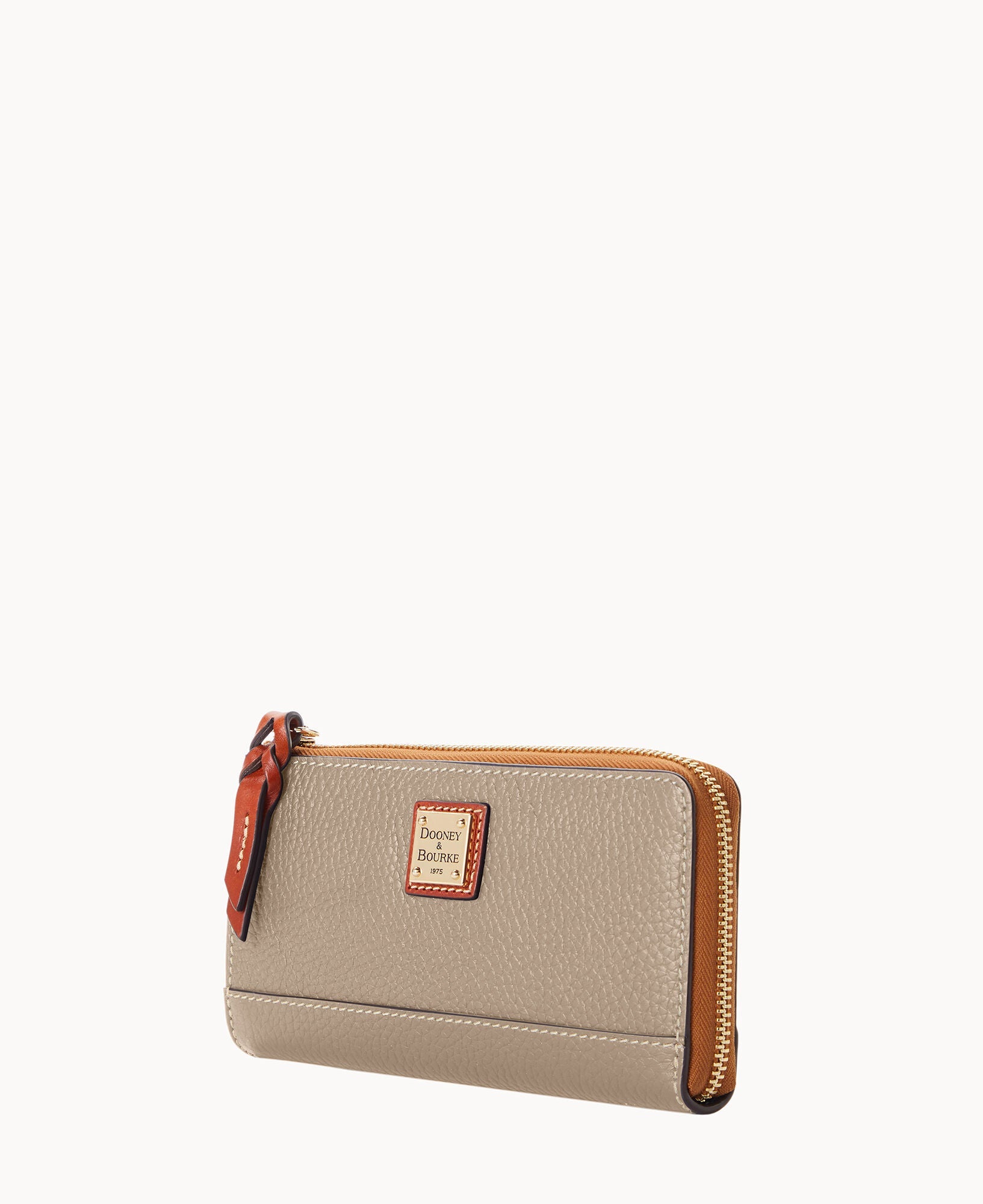 Pebble Grain Folded Zip Wristlet