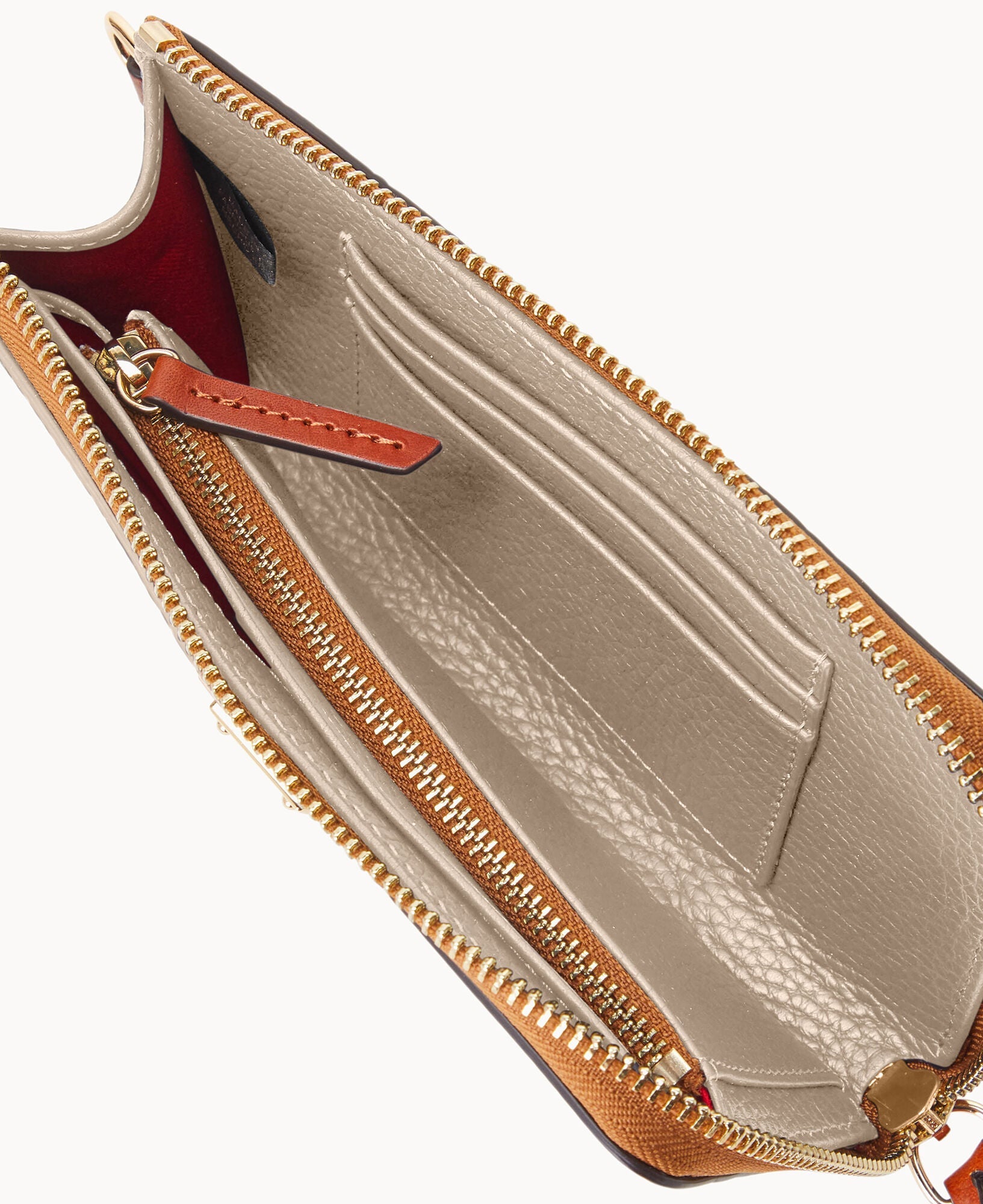 Pebble Grain Folded Zip Wristlet