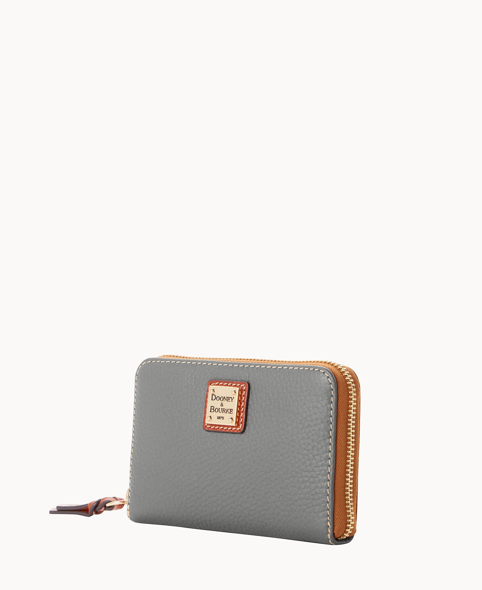 Pebble Grain Medium Zip Around Wallet