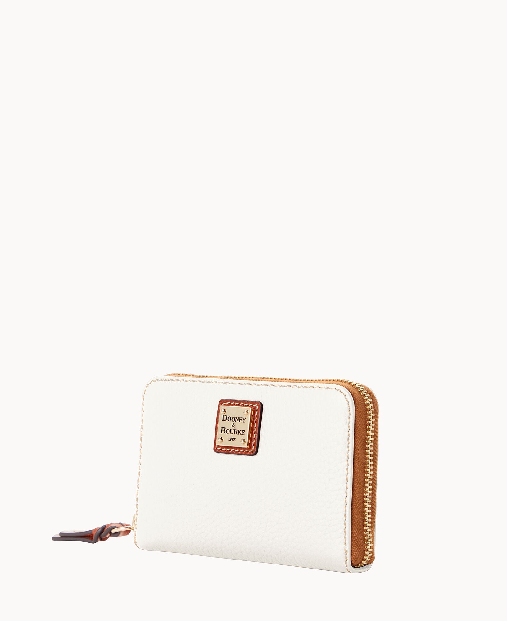 Pebble Grain Medium Zip Around Wallet
