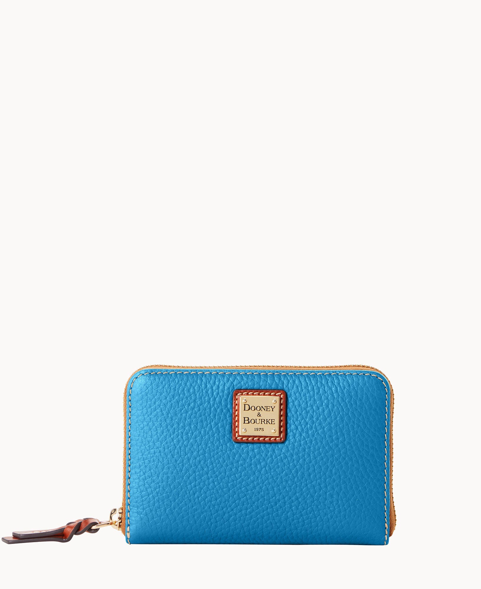 Pebble Grain Medium Zip Around Wallet