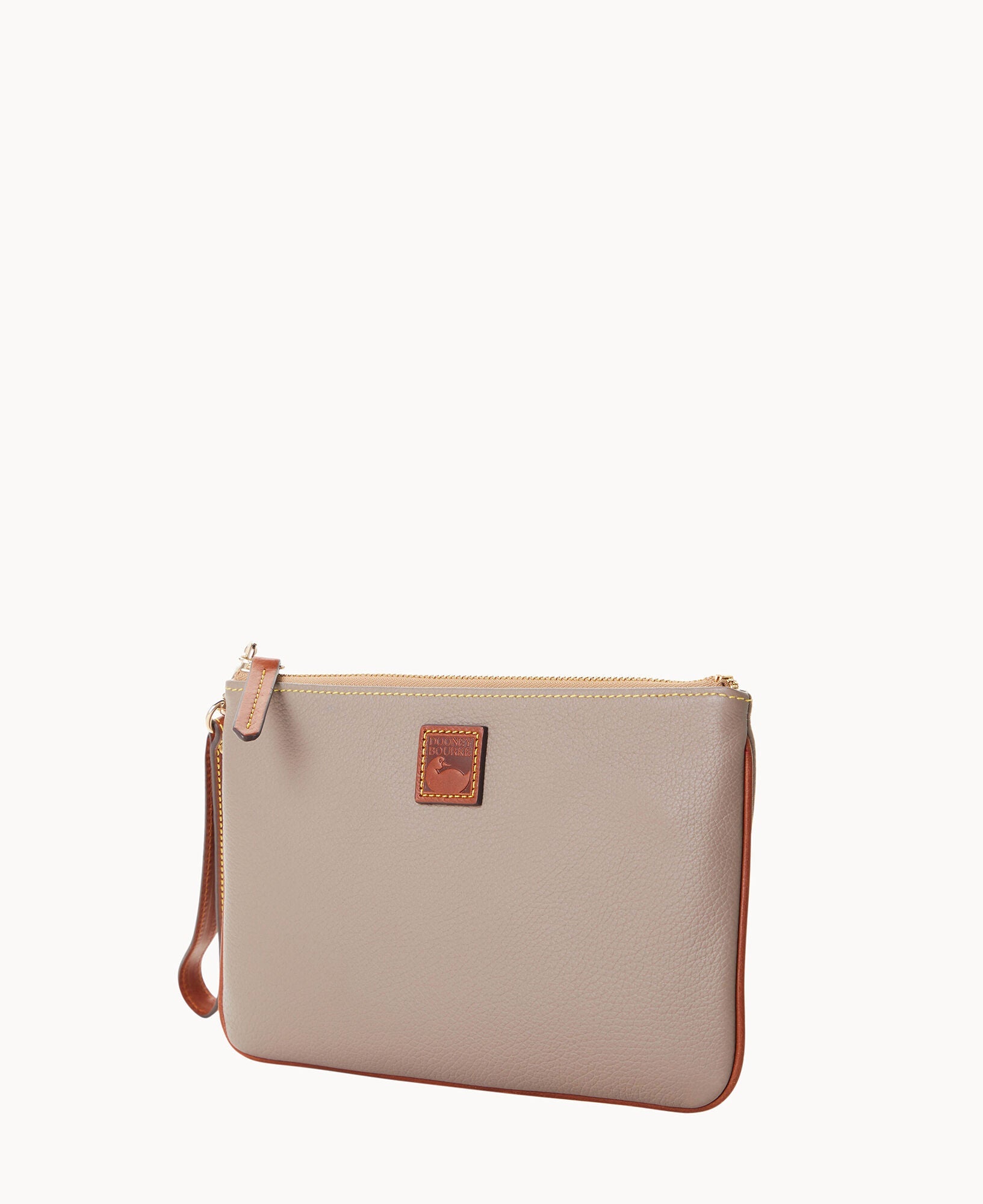 Pebble Grain Large Wristlet