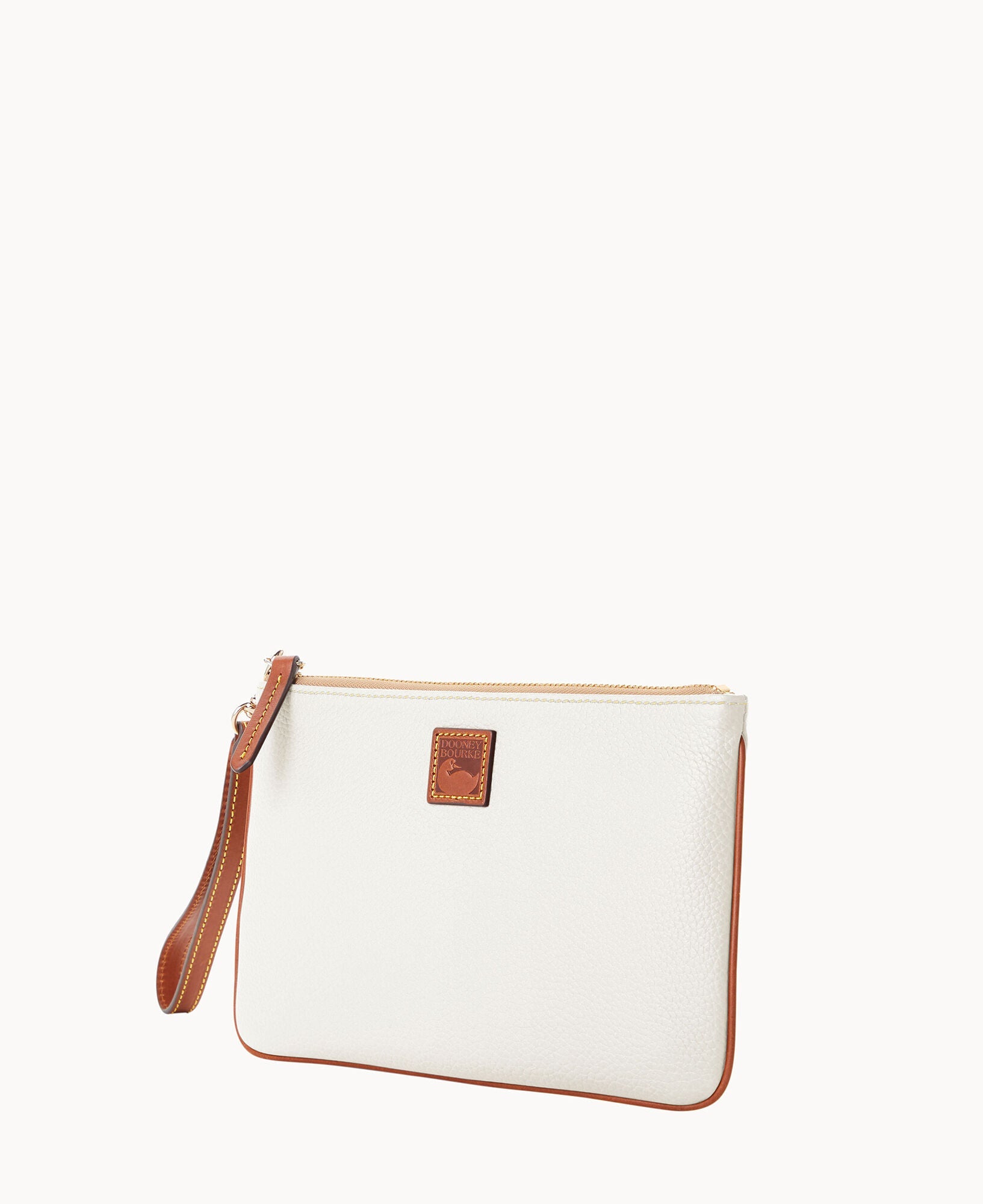 Pebble Grain Large Wristlet