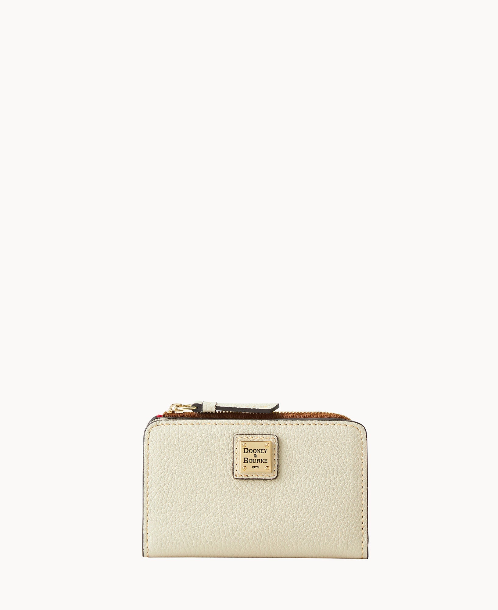 Pebble Grain Zip Credit Card Wallet 14