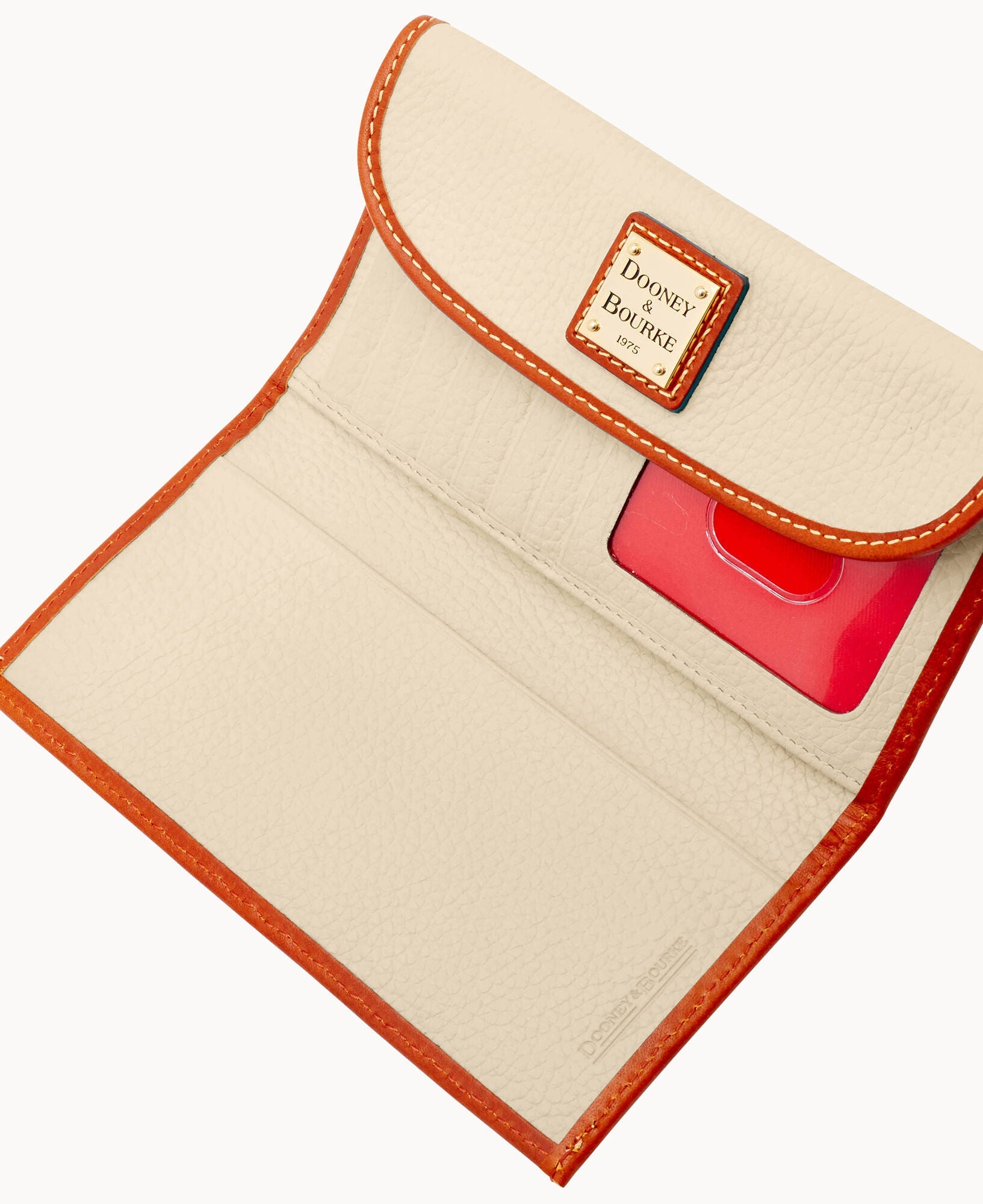 Pebble Grain Continental Clutch