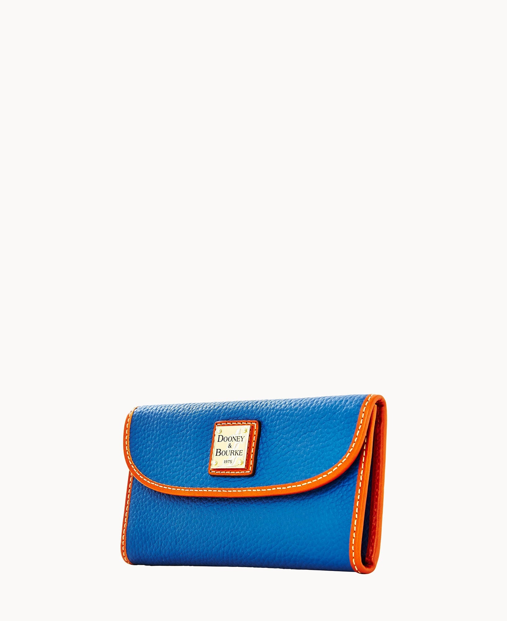 Pebble Grain Continental Clutch