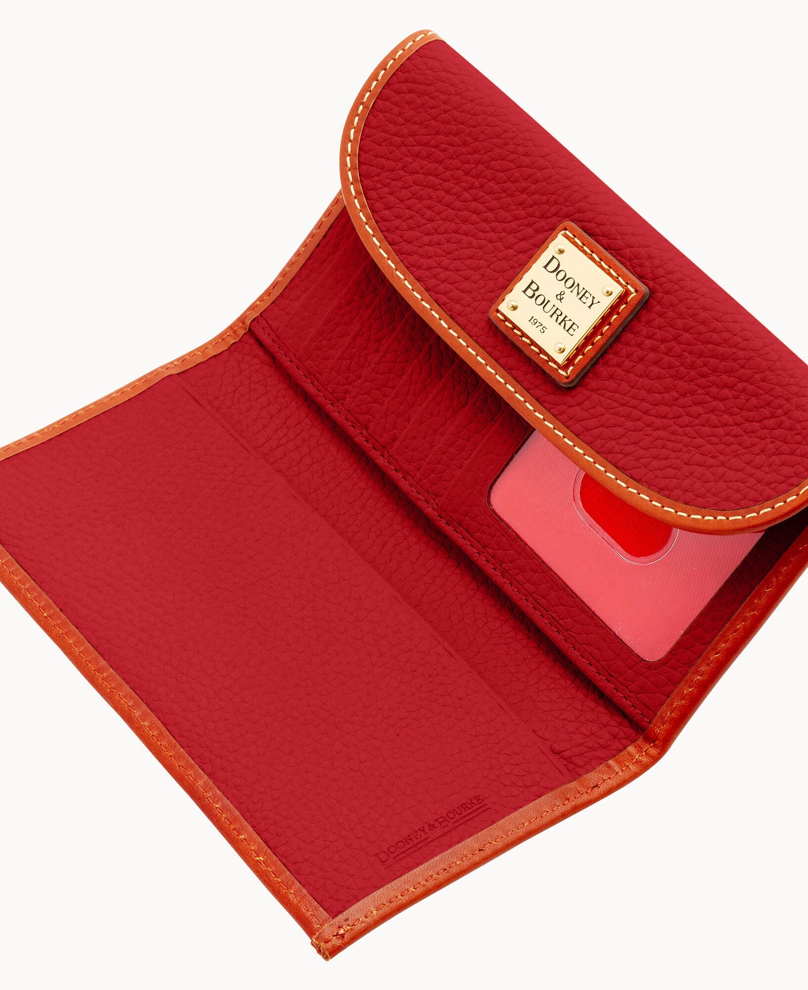 Pebble Grain Continental Clutch