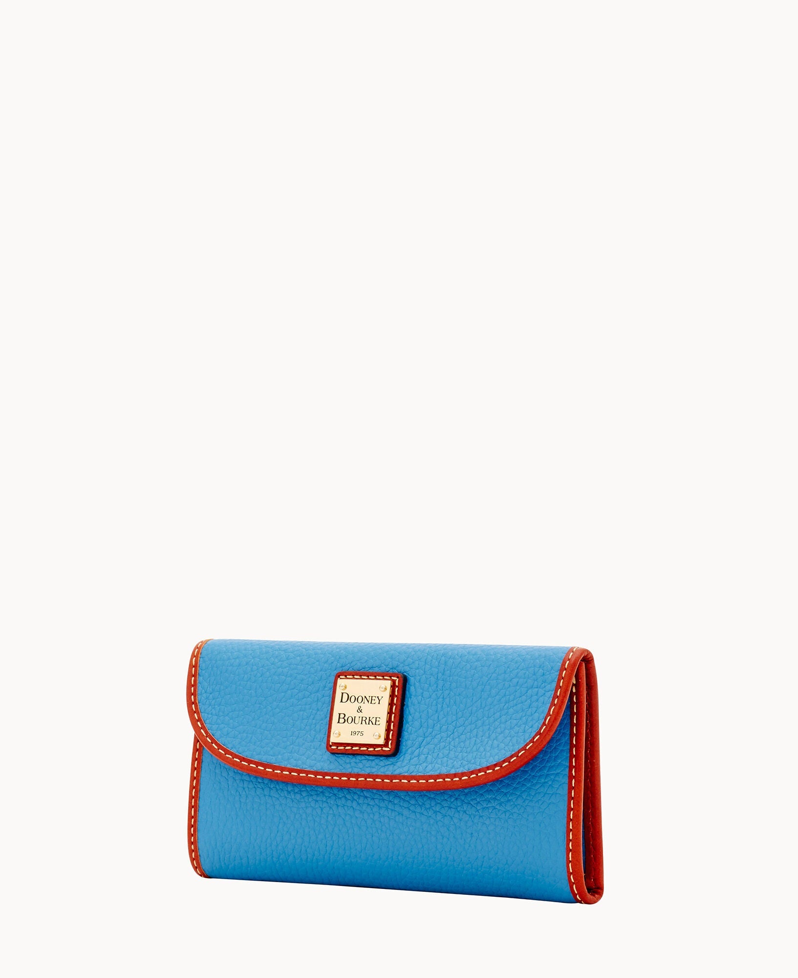 Pebble Grain Continental Clutch