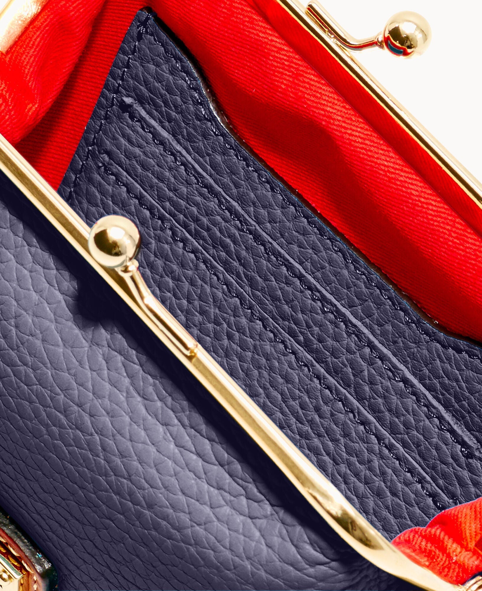 Pebble Grain Large Framed Purse