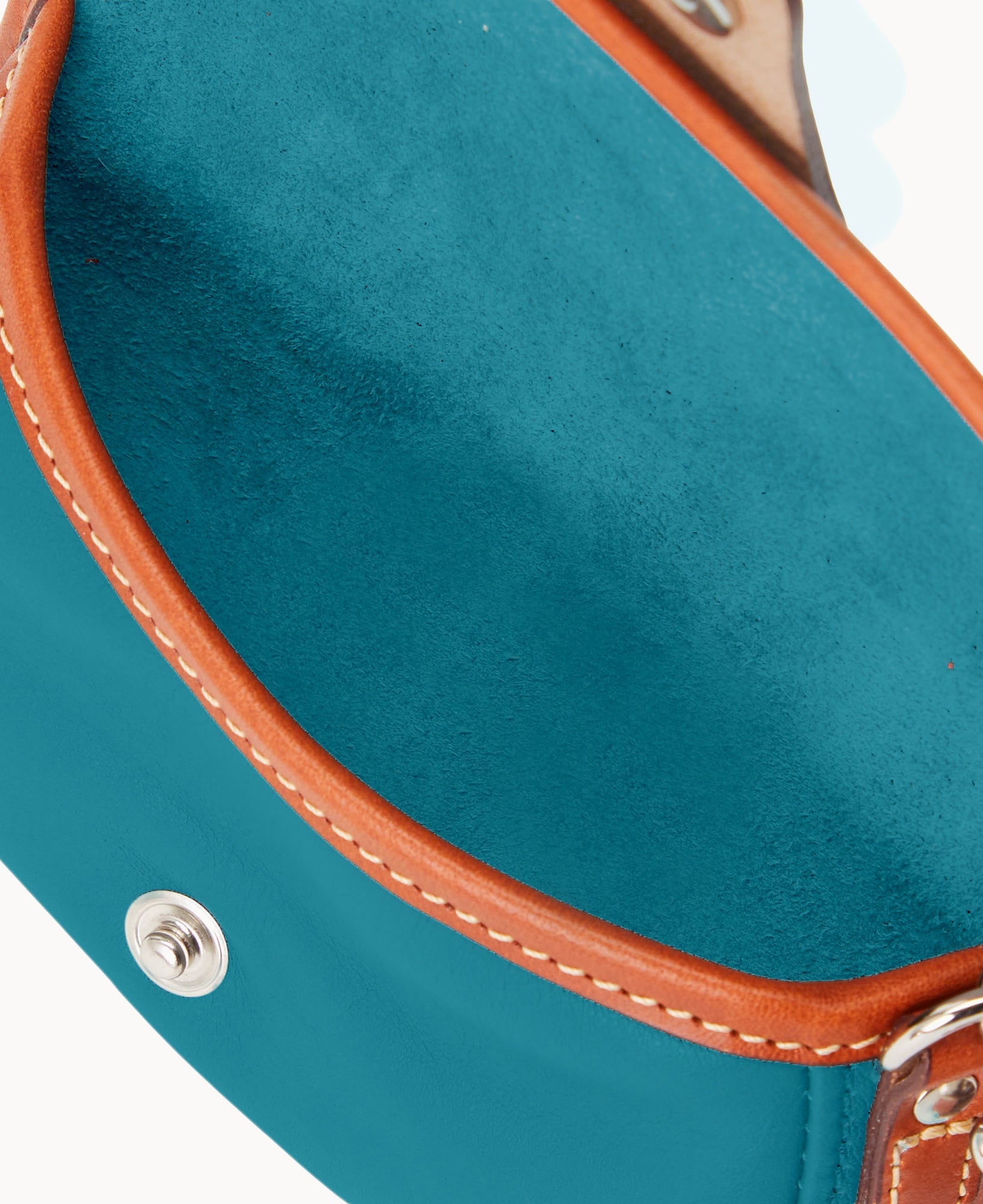 Oncour Elba Flap Wristlet